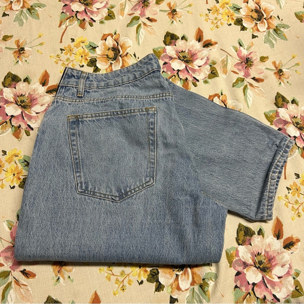 ASOS Maternity Elastic Waist Mom Jeans Size 10